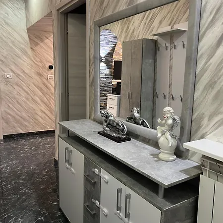 아파트 La Maison De Celine *